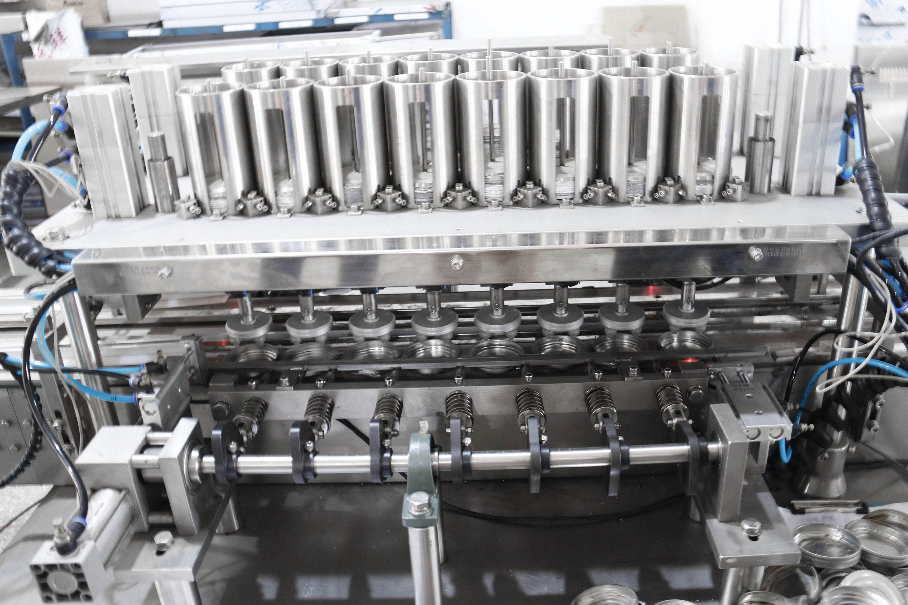 1731909038566298.jpg 安全操作指南.jpg